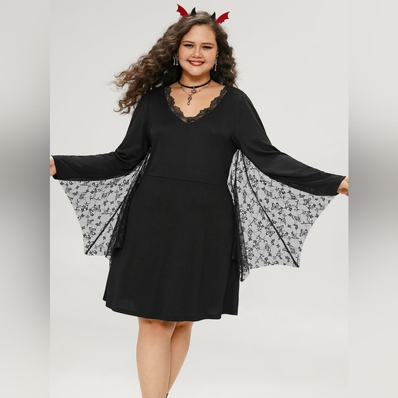 BloomChic Halloween Polka Dot Mesh Cape Plunge Split Maxi Dress Plus Size 3X - Picture 1 of 8